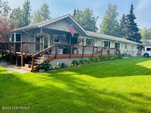10210 Baffin St, Eagle River, AK 99577