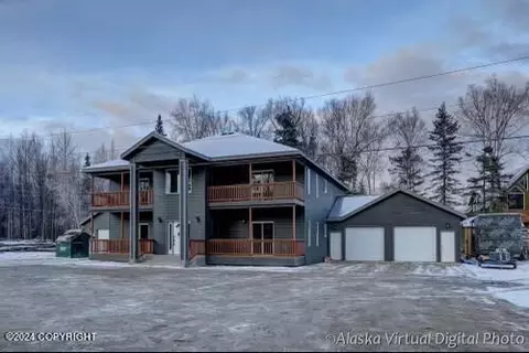 1031 S Caulkins St, Palmer, AK 99645