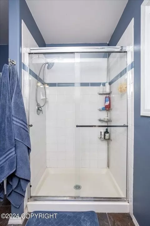 Bath - 19732 Samalga Cir, Eagle River, AK 99577 photo 2 of 8