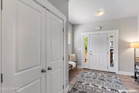 13529 Charmley Cir, Eagle River, AK 99577 photo 5
