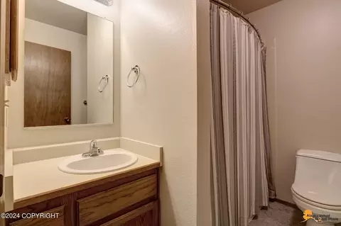 Bath - 1859 E Tudor Rd # C-304, Anchorage, AK 99507 photo 2 of 2