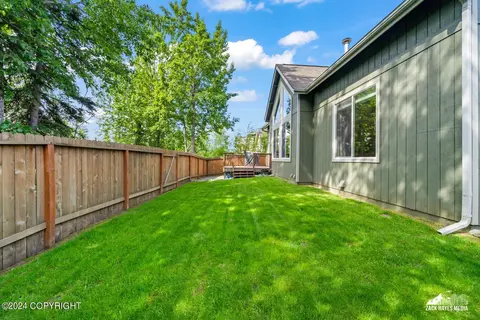 Exterior - 16188 Rosenburg Cir, Eagle River, AK 99577 photo 15 of 17