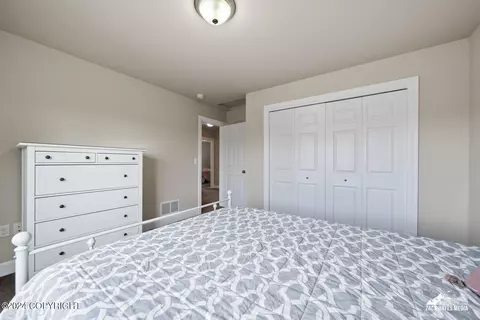 Bedroom - 16188 Rosenburg Cir, Eagle River, AK 99577 photo 7 of 7