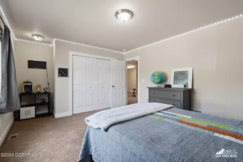 Bedroom - 16188 Rosenburg Cir, Eagle River, AK 99577 photo 5 of 7