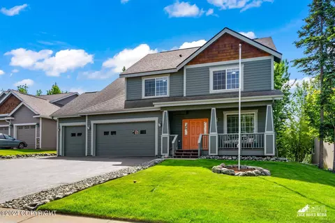Exterior - 16188 Rosenburg Cir, Eagle River, AK 99577 photo 4 of 17