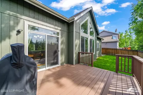 Exterior - 16188 Rosenburg Cir, Eagle River, AK 99577 photo 9 of 17