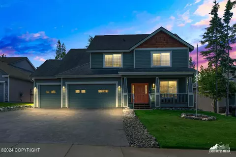 16188 Rosenburg Cir, Eagle River, AK 99577