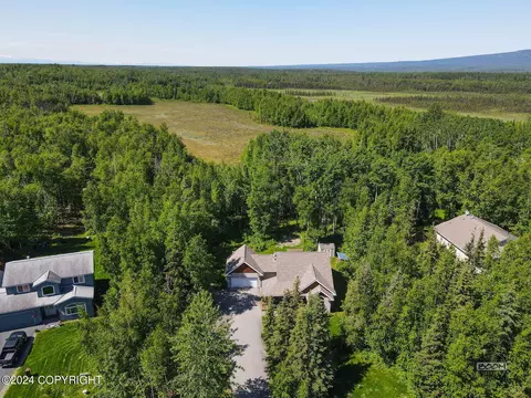 4017 N Inspiration Loop, Wasilla, AK 99654