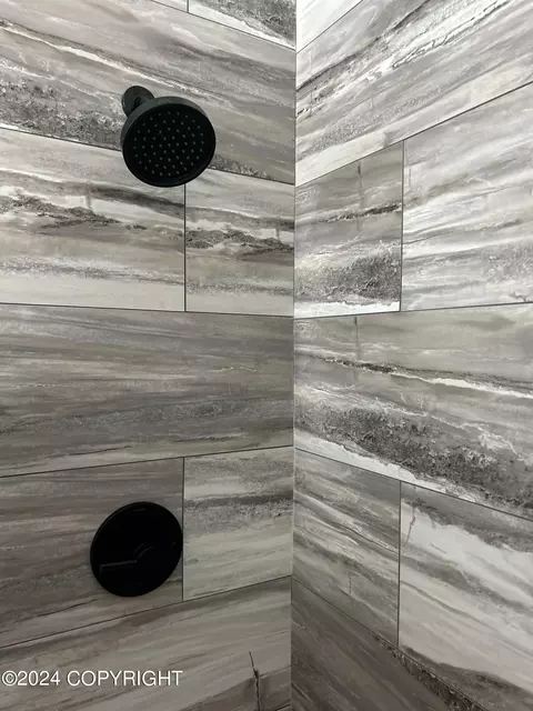 Bath - 9400 Stuart Cir, Eagle River, AK 99577 photo 4 of 4