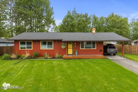 2441 Lyvona Ln, Anchorage, AK 99502