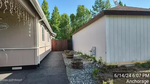7700 Chaimi Loop, Anchorage, AK 99504 photo 4