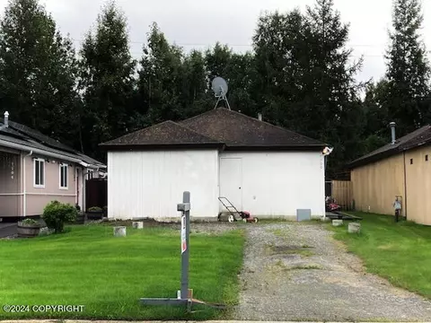 7700 Chaimi Loop, Anchorage, AK 99504 photo 2