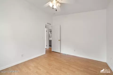 4101 E 65th Ave, Anchorage, AK 99507 photo 33