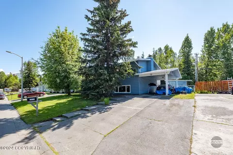 7512 E 20th Ave, Anchorage, AK 99504 photo 4