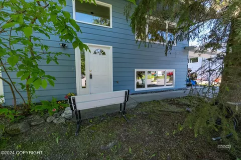 7512 E 20th Ave, Anchorage, AK 99504 photo 49