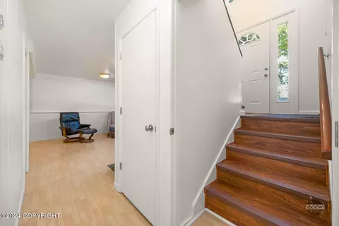7512 E 20th Ave, Anchorage, AK 99504 photo 24
