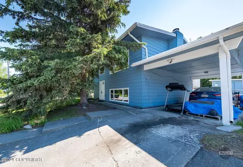 7512 E 20th Ave, Anchorage, AK 99504 photo 5