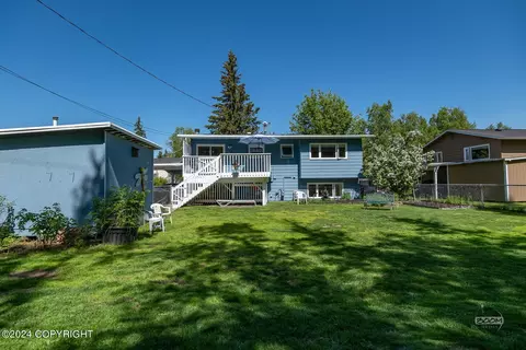 7512 E 20th Ave, Anchorage, AK 99504