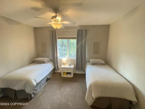 12530 Old Glenn Hwy # C, Eagle River, AK 99577