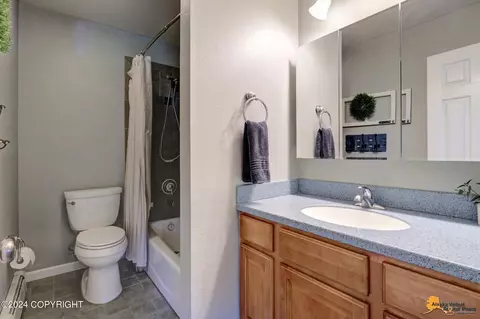 17922 Teklanika Dr, Eagle River, AK 99577 photo 24
