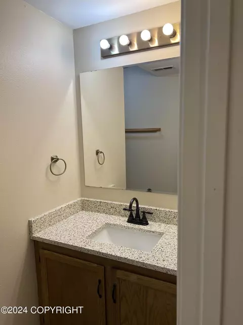 17460 Rachel Ave, Eagle River, AK 99577 photo 38