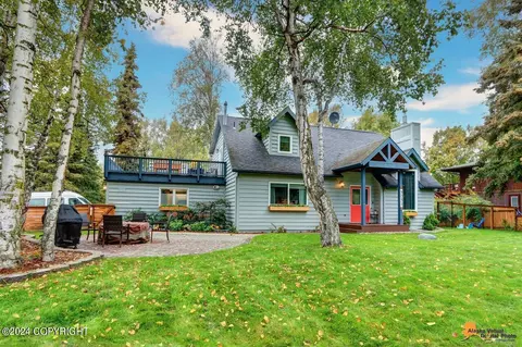 3031 Spinnaker Dr, Anchorage, AK 99516