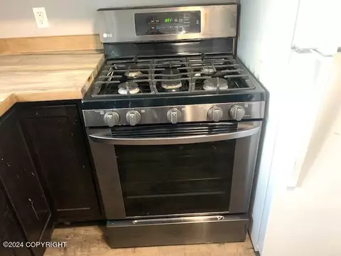6801 E 11th Ave, Anchorage, AK 99504 photo 9