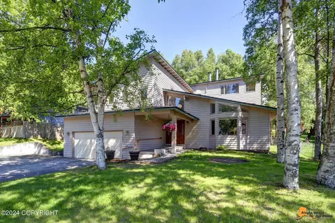 13611 Jarvi Dr, Anchorage, AK 99515