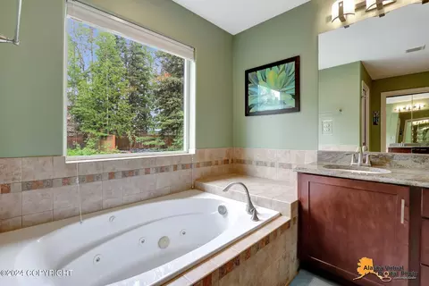 8528 Lassen Cir, Eagle River, AK 99577 photo 28