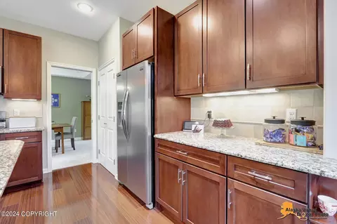 8528 Lassen Cir, Eagle River, AK 99577 photo 10