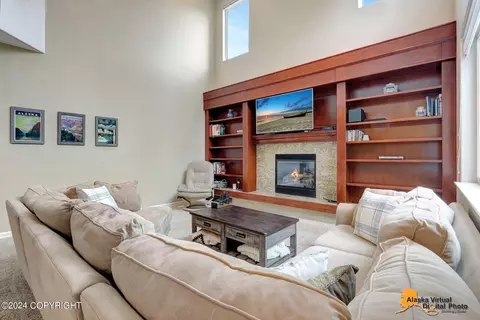 8528 Lassen Cir, Eagle River, AK 99577 photo 16