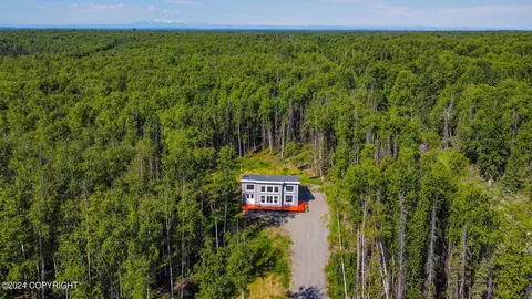 2972 Castle Dr, Houston, AK 99623