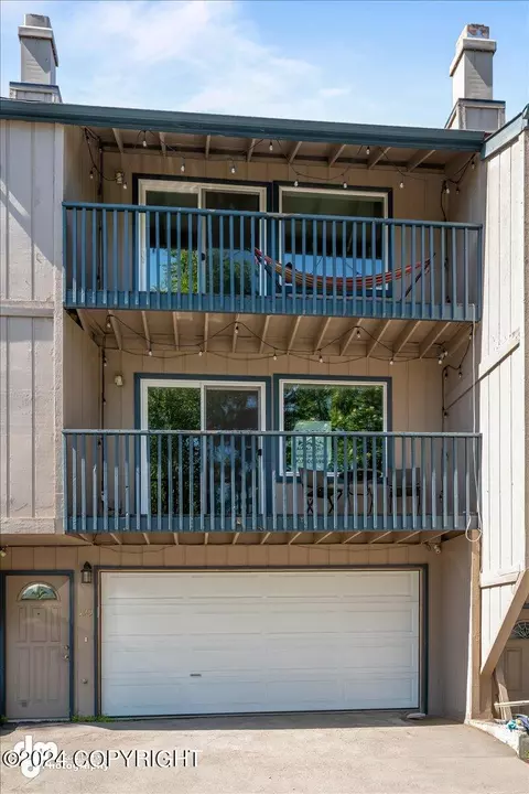 929 Clay Ct # 9, Anchorage, AK 99503