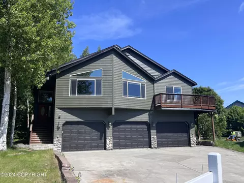 8107 Frank St, Anchorage, AK 99518