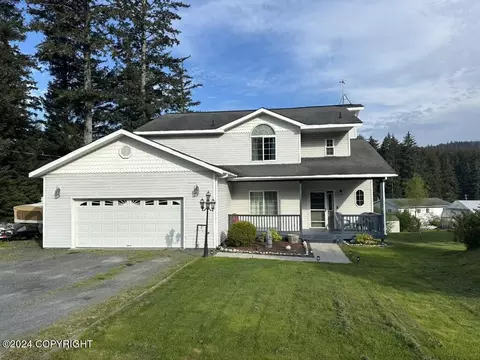 2065 Selief Ln, Kodiak, AK 99615