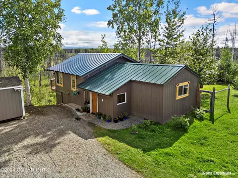 62797 S Parks Hwy, Willow, AK 99688