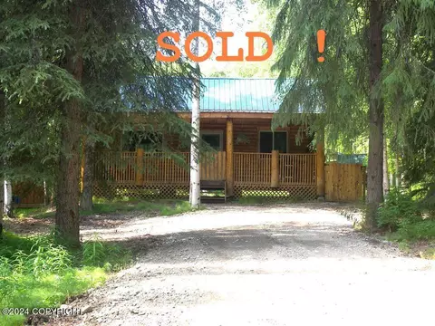 1145 Chickadee Loop, Fairbanks, AK 99712