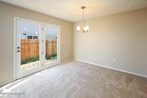 5430 E 4th Ave, Anchorage, AK 99508 photo 6