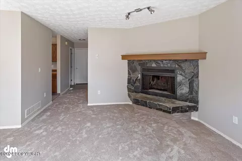 5430 E 4th Ave, Anchorage, AK 99508 photo 9