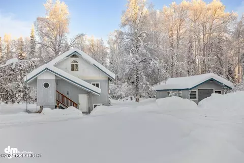 24555 W Havitur Way, Willow, AK 99688
