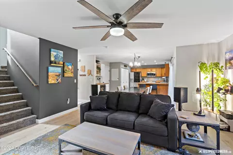 17405 S Juanita Loop, Eagle River, AK 99577 photo 11