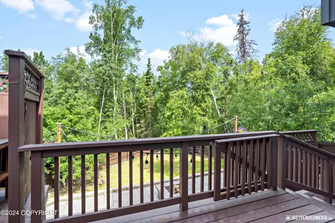 17405 S Juanita Loop, Eagle River, AK 99577 photo 34