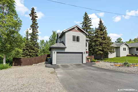 17405 S Juanita Loop, Eagle River, AK 99577 photo 4