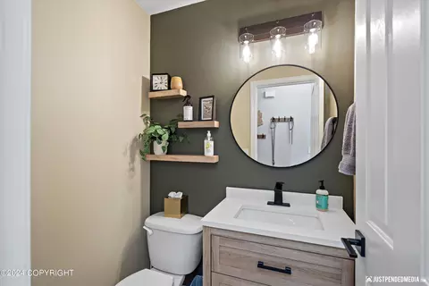 17405 S Juanita Loop, Eagle River, AK 99577 photo 7
