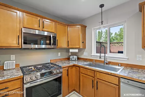 17405 S Juanita Loop, Eagle River, AK 99577 photo 17