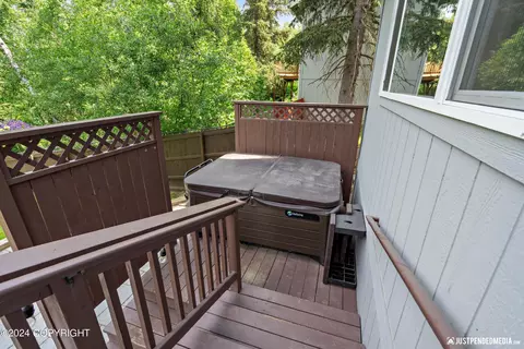 17405 S Juanita Loop, Eagle River, AK 99577 photo 38