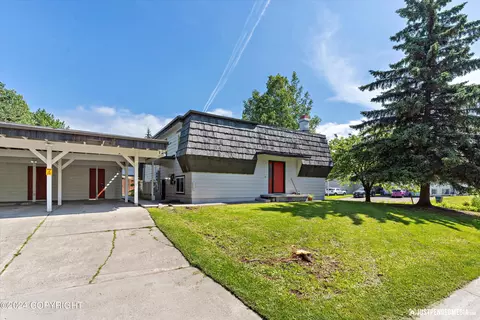2041 Paxson Dr, Anchorage, AK 99504