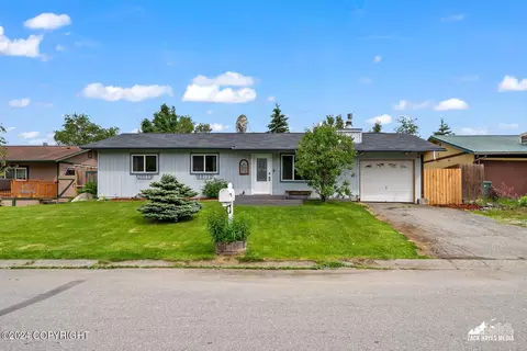 1911 E View Dr, Anchorage, AK 99504