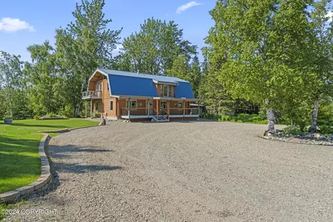 3555 N Mars Ave, Palmer, AK 99645