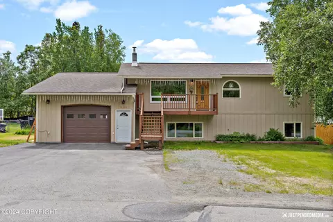 18520 Citation Rd, Eagle River, AK 99577 photo 3